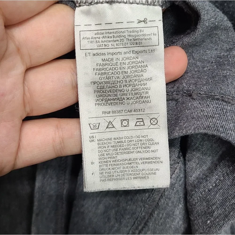 ‎Adidas Climate Gray Men's Tee Size Large